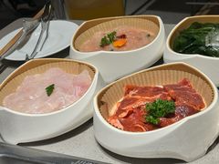 -海底捞火锅(金山百联店)