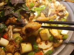 青椒紫苏牛蛙-鱼上·烤鱼(万象城店)