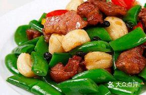 Lotus Pond Moonlight Stir-Fried Pork Slices