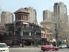-大匠工房古船木艺术餐厅·猪肚鸡专门店(长白仙岛店)
