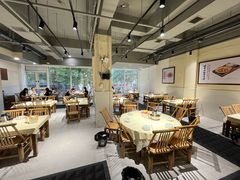 -罗霸蛮老岳阳大排档·鲜货烧烤·土吊子煨砂锅烧菜