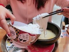 -妈妈故事米线(市府恒隆店)