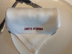 -弦月窗LUNETTE BY AMANDA(复兴路店)