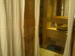 android_upload_pic-依莲SPA