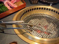 -铭牛烧肉·和牛海鲜自助(高新月牙湖店)