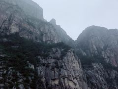 -布道石