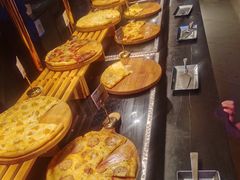 -朗丽兹自助餐厅