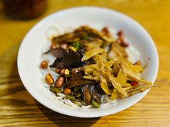 -牛八宝桂林米粉(八里庄店)