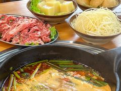 -黔三一夺夺粉酸汤火锅(百信店)