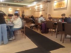 -胡须佬鸡煲四季火锅店(石厦西村直营店)