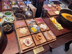 -银米·云南传统过桥米线(双廊黑金冠店)