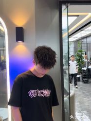 -M1山木造型国潮男士发型定制