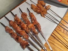 秘制羊肉小串-金太阳海鲜烧烤·本地人餐厅(星海公园店)