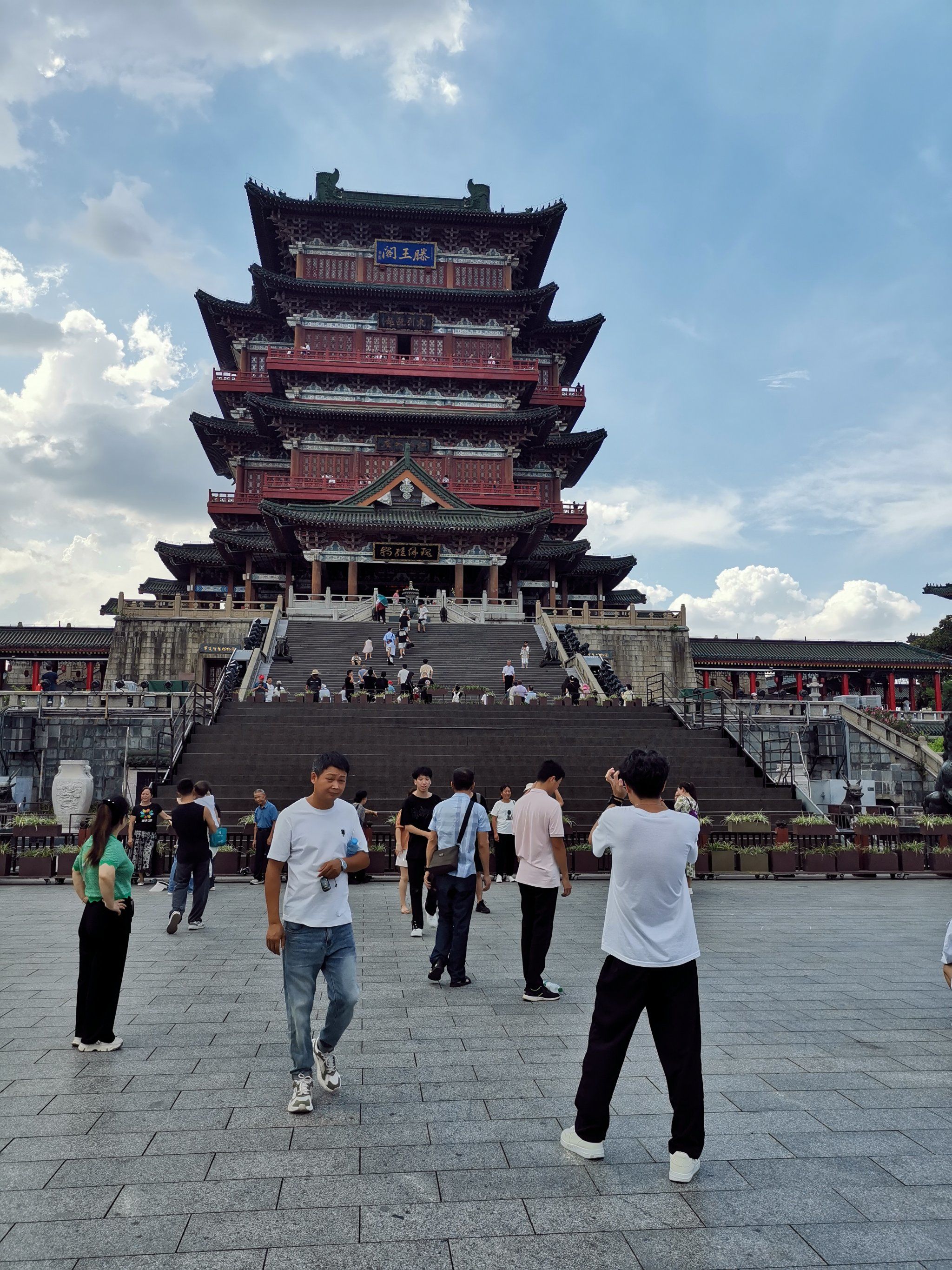 滕王阁游玩攻略