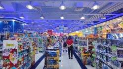 -玩具反斗城(正大广场店)