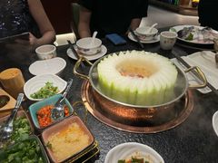 -得意咚瓜·顺德鱼生·冬瓜火锅(深圳首店)