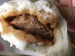 -白玉兰食品(汇联商厦店)