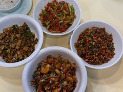 酸菜炒粉皮-笨罗卜浏阳菜馆(龙华鹏润达店)