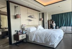 -圣贝拉母婴护理中心(深圳莱佛士店)