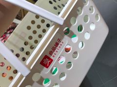 -良品铺子(五角场万达店)