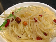 酸辣土豆丝-老头儿油爆虾·知味杭州(爱琴海购物中心)
