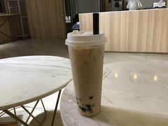 -顶东面包花园·生日蛋糕(世博店)