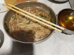 -正宗杨记普洱酸醋米线(总店)