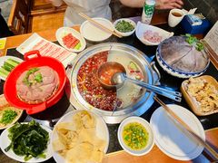 -周师兄大刀腰片火锅(解放碑总店)