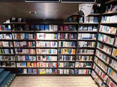 -钟书阁(群光广场店)