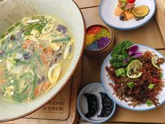 -芸南道·过桥米线(昆明老街旗舰店)