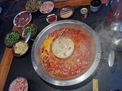 番茄鸳鸯锅-王婆乔鲜鱼自助火锅(蜀汉路店)