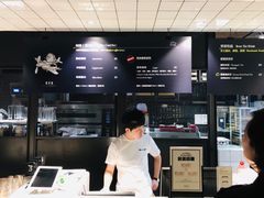 -黑草莓(重庆路店)