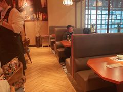 卡座-仓桥家·焗寿司·锅物(光谷步行街店)