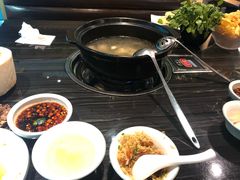 -东椰·海南椰子鸡火锅(朝阳门店)