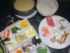 -云海肴云南菜·蒸汽石锅鱼(青岛万象城店)