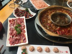 -一斗火锅·招财羊毛肚(北温泉九号店)
