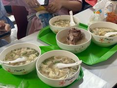 -周震馄饨