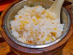 土豆焖饭-滇香肴·云南菜蒸汽石锅鱼(云南北路店)