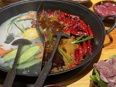 -乐闹闹重庆火鍋(民治店)