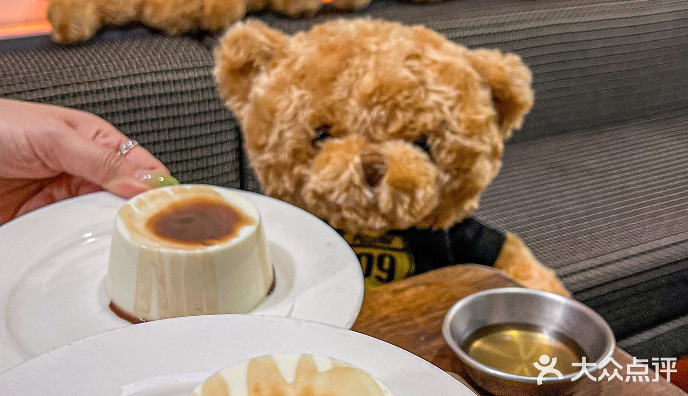 点单不用纠结口味😛一米长披萨满足4️⃣个味道