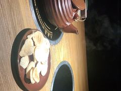 -吃饭皇帝大土家民族菜(正大广场店)