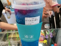 -时尚MEGO商业广场(华新地铁店)