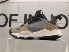 -NIKE品牌体验店(南京东路店)