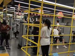 -超鹿运动(大唐世家店)
