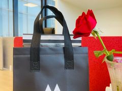 -M Stand(银泰中心in01店)