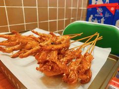 -何妹湿辣牛肉·粤式烧烤砂煲(桂雅路店)