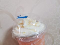楽岛桃桃冰-瑞幸咖啡(绿地锦峰大厦店)