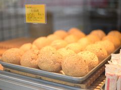 -鲍师傅糕点(江苏路店)