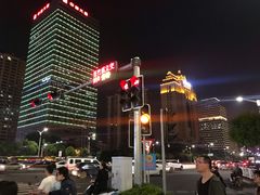 -百盛(万象城店)