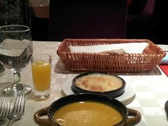 餐后起司＋餐后甜点-西堤厚牛排(新世界店)
